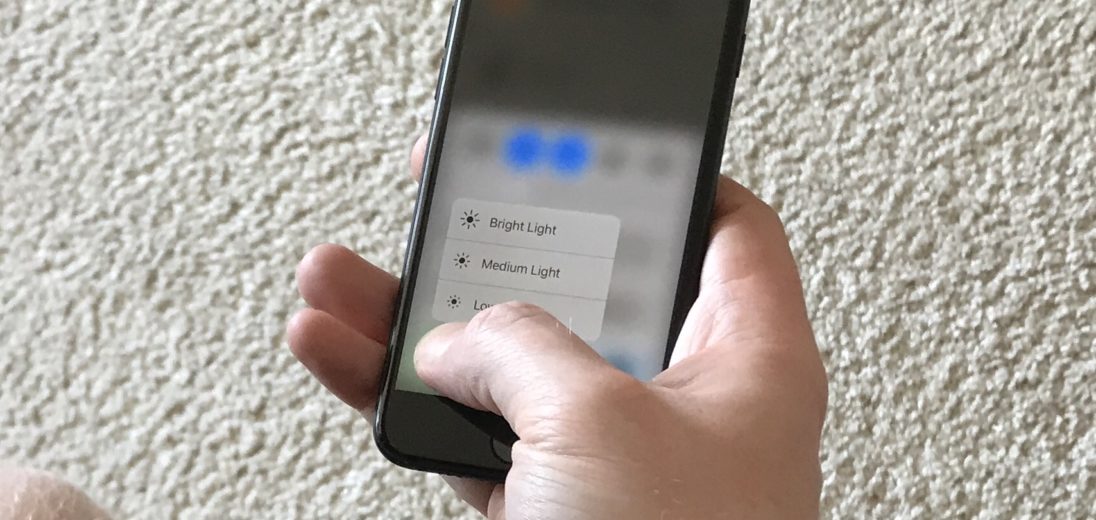 How To Use The Flashlight On An iPhone 7 7 Plus — The Guide!