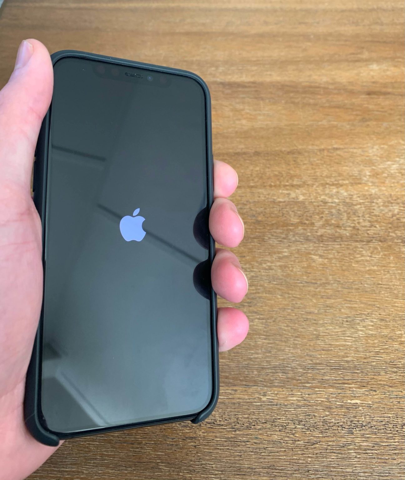 Turn On Your iPhone 11 | UpPhone